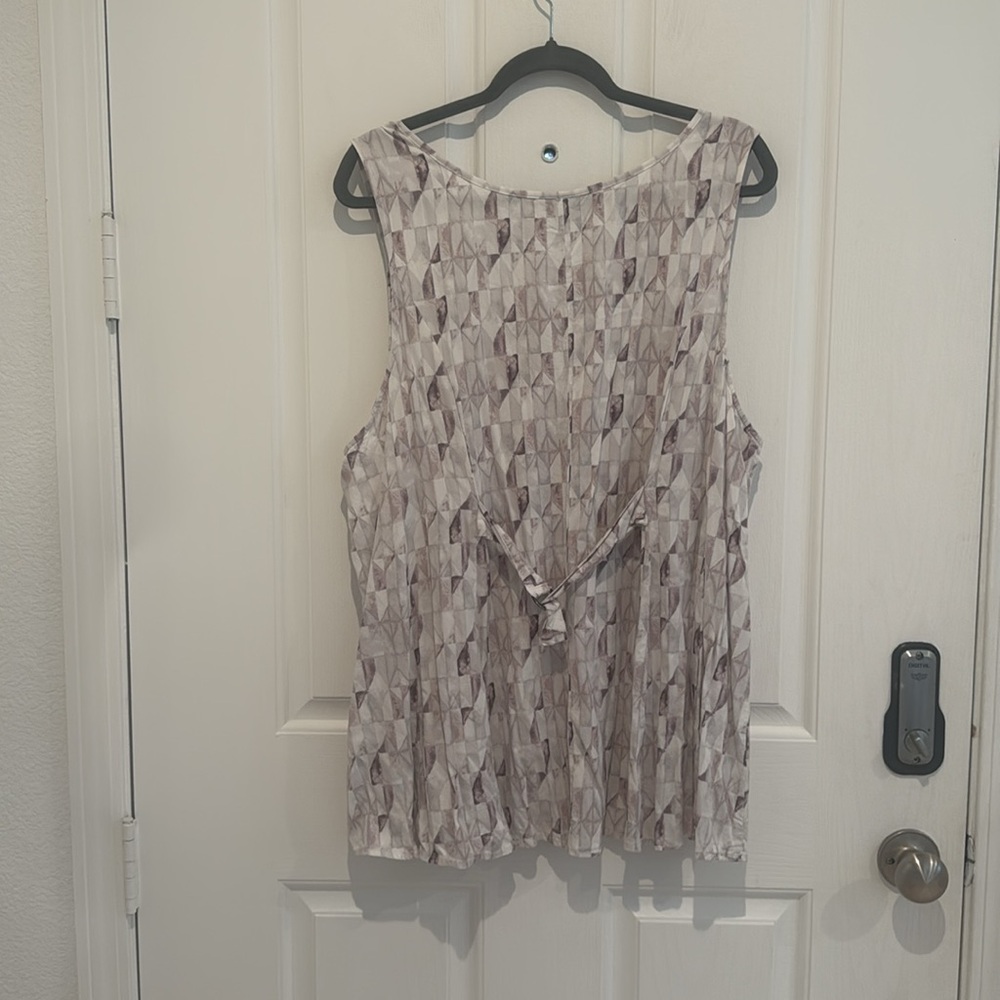 Torrid - Picture 4 of 7
